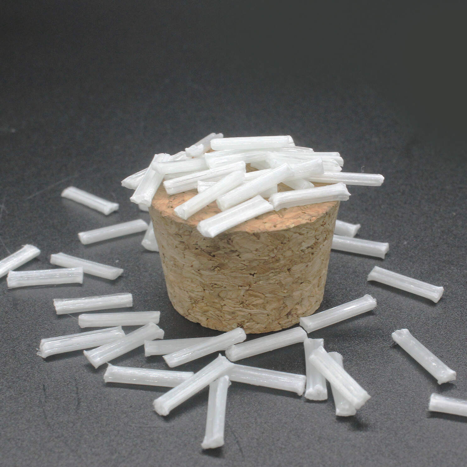 PP-LGF30 Polypropylene, PP-LGF30 long glass fiber, Polypropylene long glass fiber supplier, PP-LGF30 raw material, Polypropylene long glass fiber manufacturer